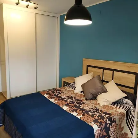 Modern In With Shared Pool 45 M² Apartment